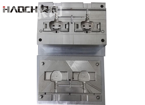 模具表面处理工艺对 AC 插头模具的使用寿命和产品质量有何重要作用？